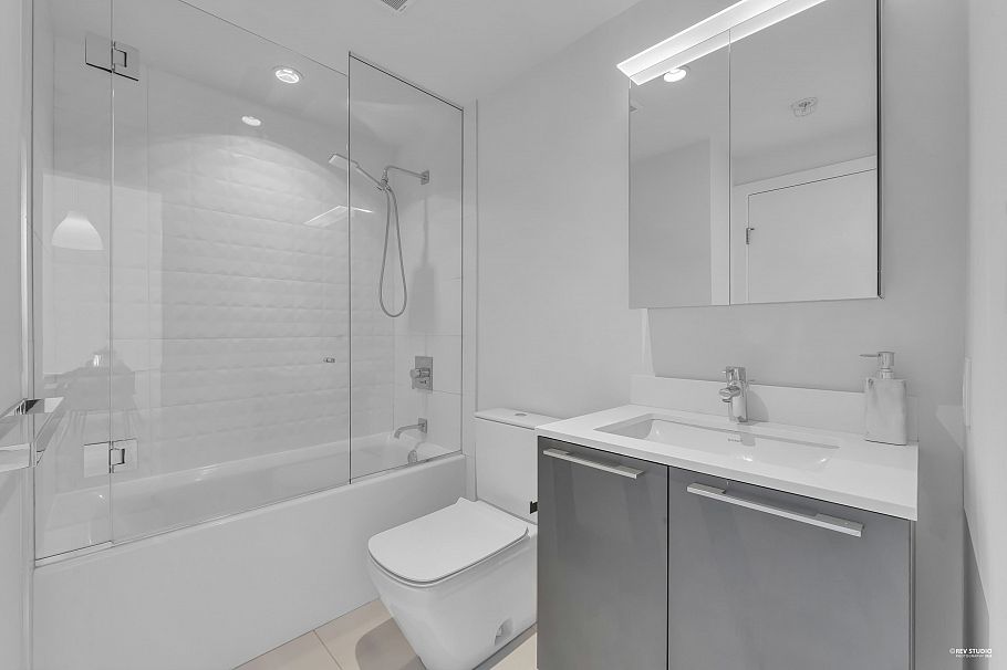 1707 4638 Gladstone Street Vancouver, BC - 18