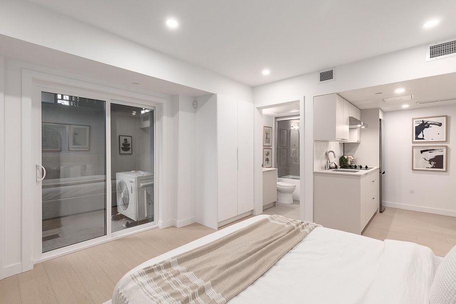 105 2339 E 34th Avenue Vancouver, BC - 22