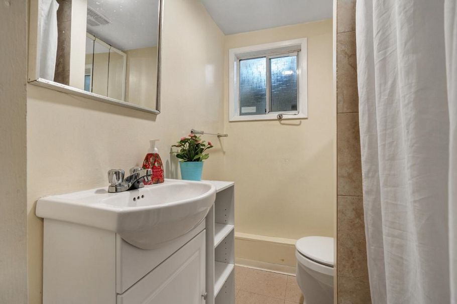 7405 West Boulevard Vancouver, BC - 19