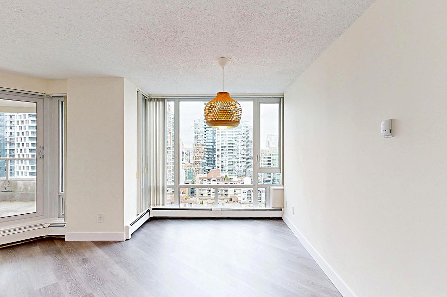 2004 1020 Harwood Street Vancouver, BC - 6