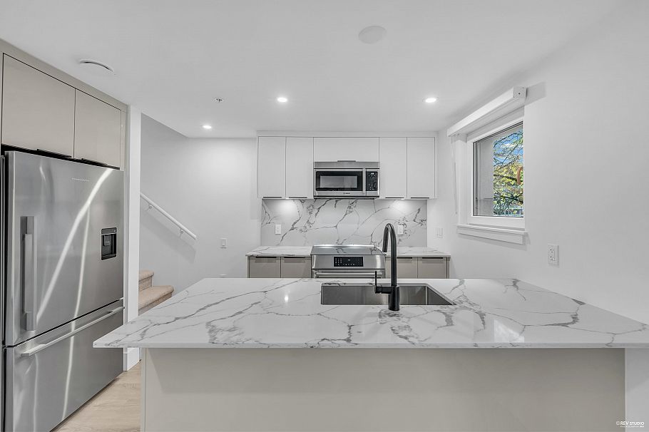 1685 Lakewood Drive Vancouver, BC - 16