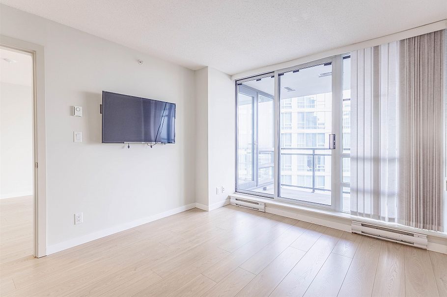 1202 3111 Corvette Way Richmond, BC - 13