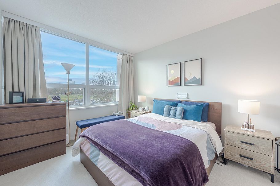 5822 Patterson Avenue Burnaby, BC - 8