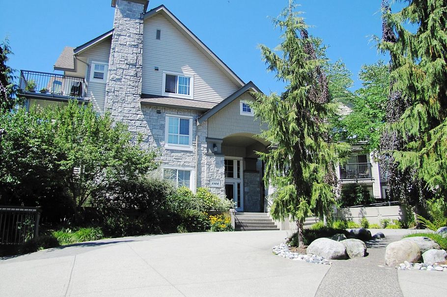 154 1100 E 29th Street North Vancouver, BC - 1