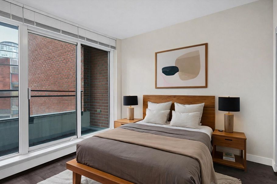 302 2321 Scotia Street Vancouver, BC - 13