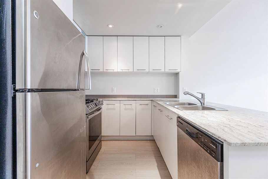 1202 3111 Corvette Way Richmond, BC - 5