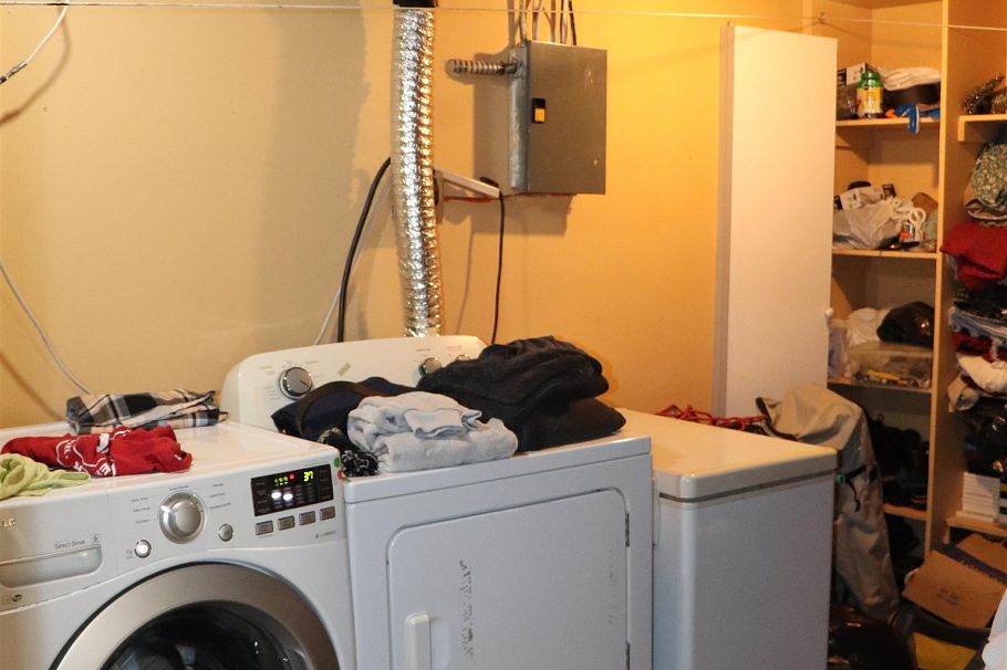 39 3421 E 49th Avenue Avenue Vancouver, BC - 23