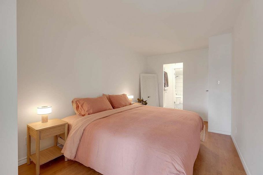 305 4868 Fraser Street Vancouver, BC - 25