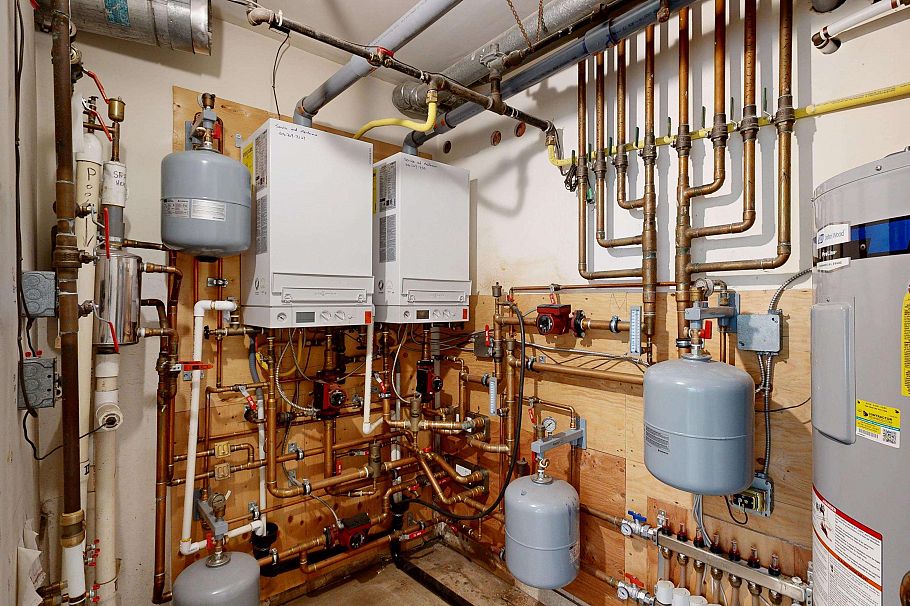 1510 W 33rd Avenue Vancouver, BC - 30