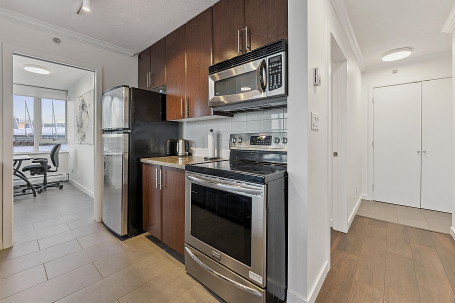 1802 688 Abbott Street Vancouver, BC - 12