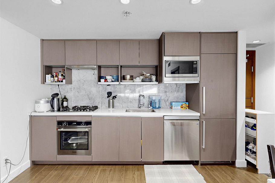 351 38 Smithe Street Vancouver, BC - 9