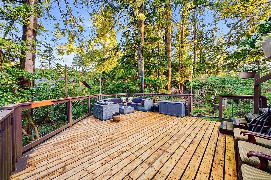 1616 Roxbury Road North Vancouver, BC - 20
