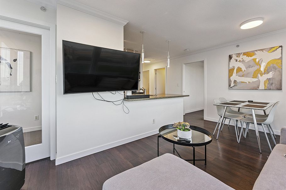 1802 688 Abbott Street Vancouver, BC - 6