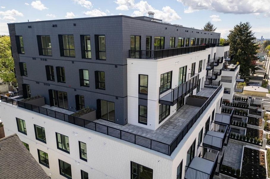 401 2235 E Broadway Vancouver, BC - 27