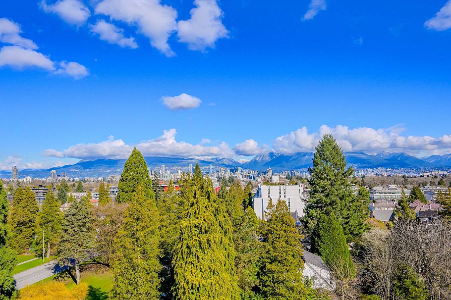 208 4408 Cambie Street Vancouver, BC - 32