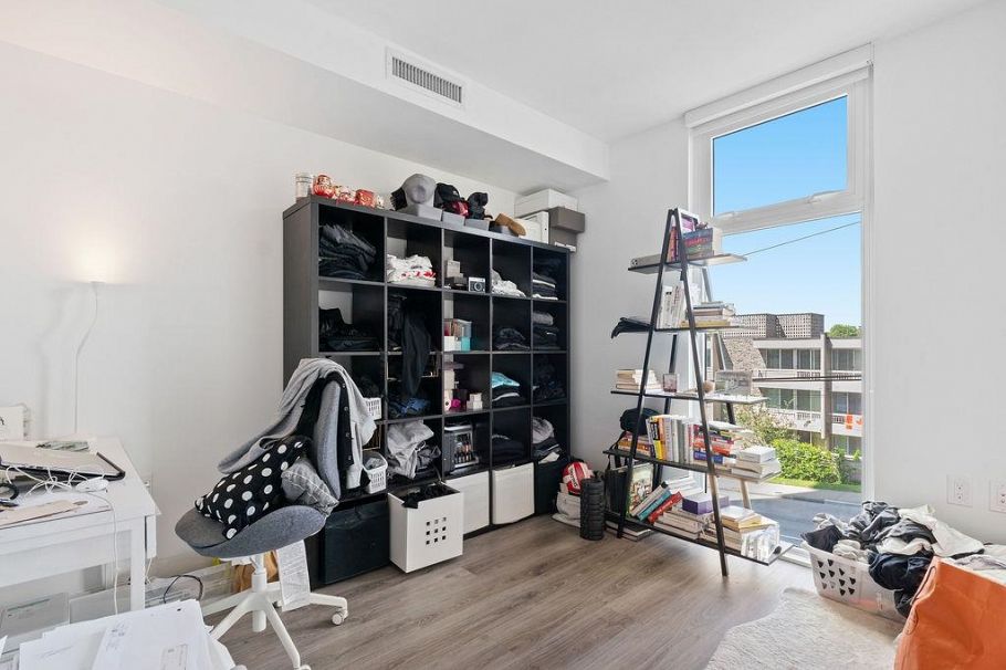 205 8188 Fraser Street Vancouver, BC - 19