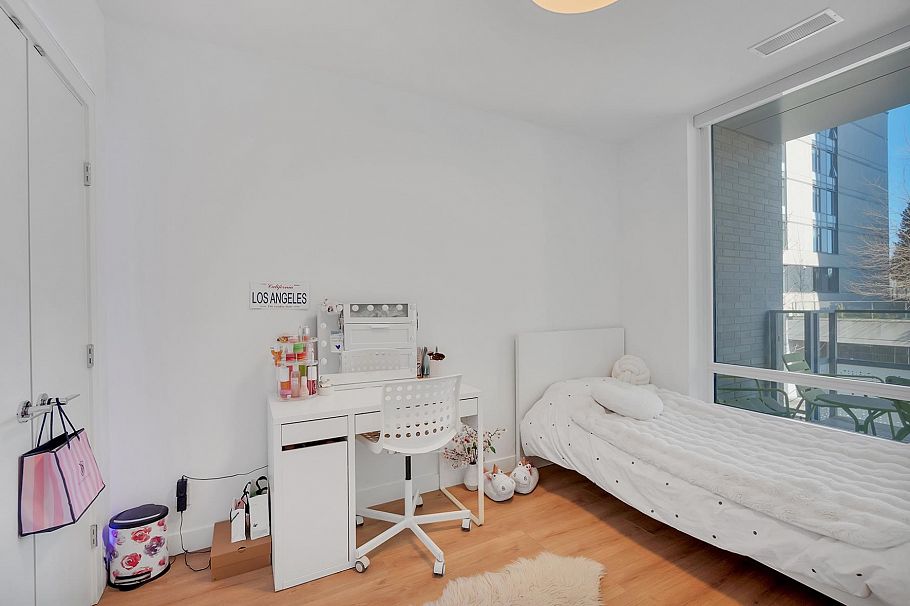 107 1500 Fern Street North Vancouver, BC - 14