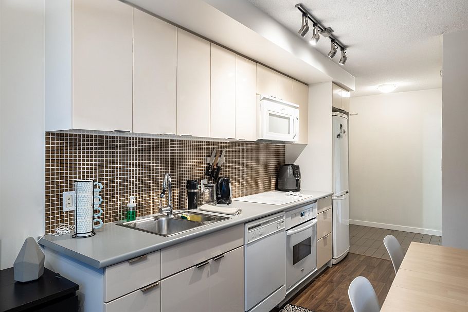 1606 233 Robson Street Vancouver, BC - 22