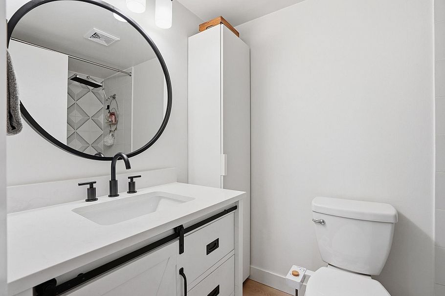 303 1516 Charles Street Vancouver, BC - 29