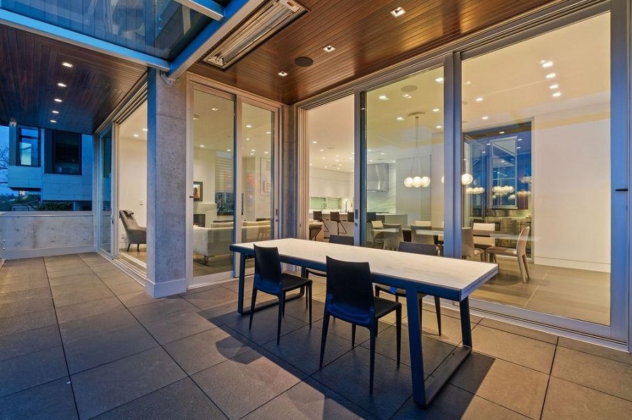 2705 W 30th Avenue Vancouver, BC - 16