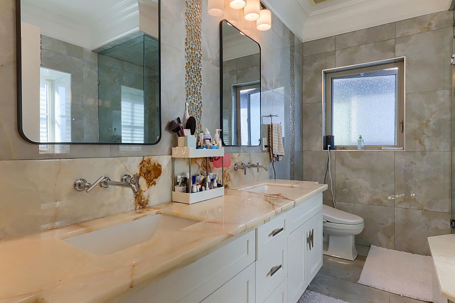 7588 Osler Street Vancouver, BC - 20