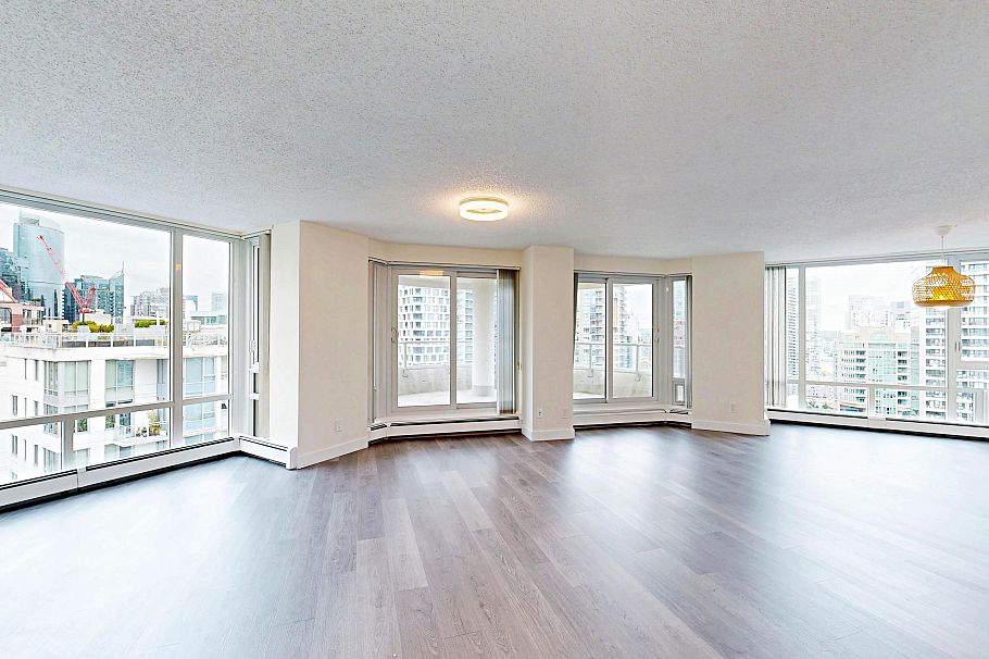 2004 1020 Harwood Street Vancouver, BC - 4