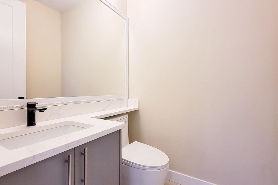 3431 E 23rd Avenue Vancouver, BC - 10