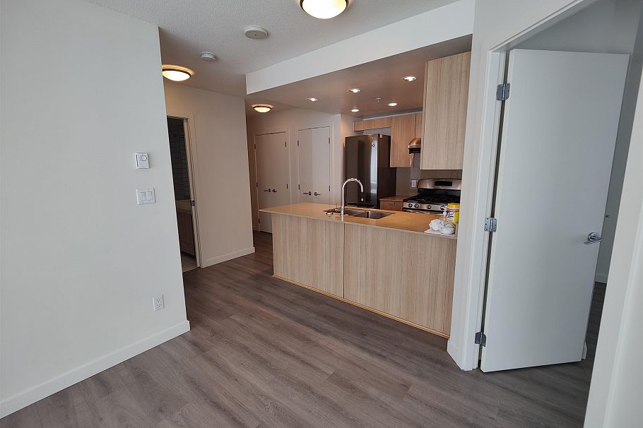 707 4815 Eldorado Mews Vancouver, BC - 4