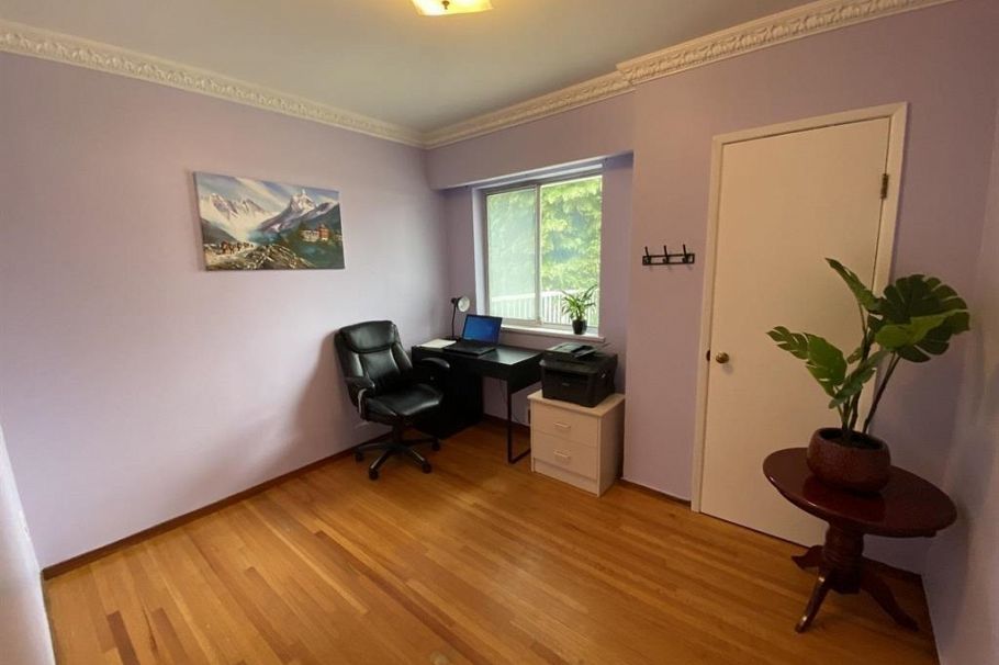 645 E 27 Avenue Vancouver, BC - 7