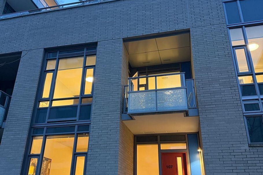 107 1500 Fern Street North Vancouver, BC - 28