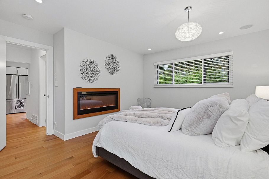 2223 Greylynn Crescent North Vancouver, BC - 15