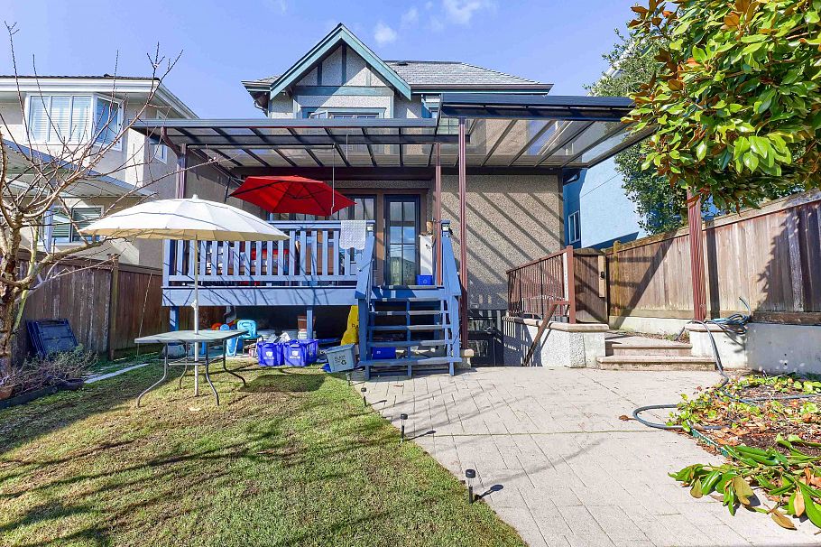 7588 Osler Street Vancouver, BC - 30