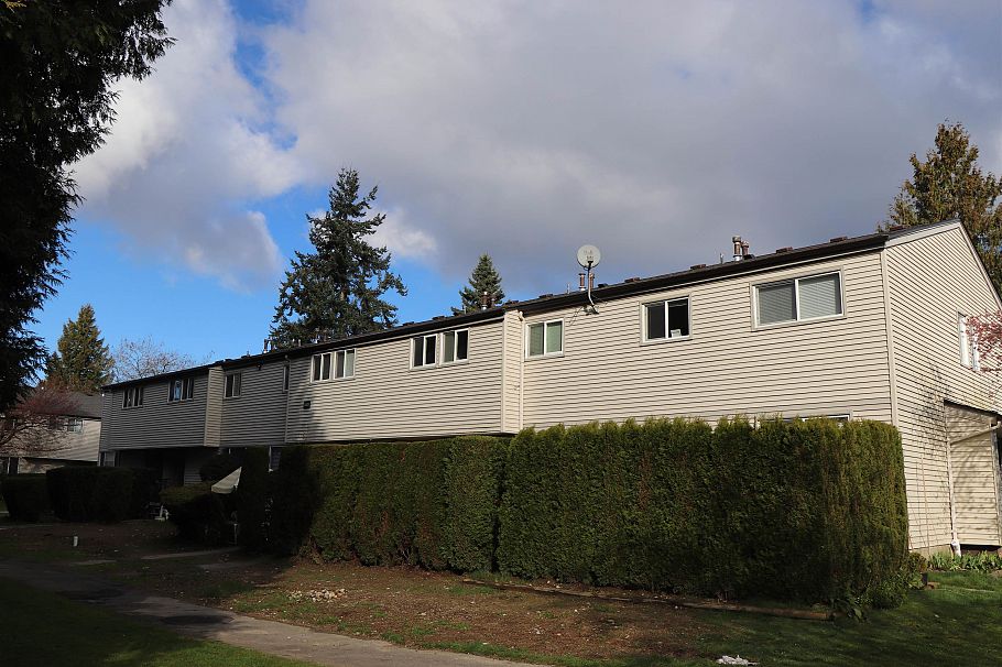 39 3421 E 49th Avenue Avenue Vancouver, BC - 6