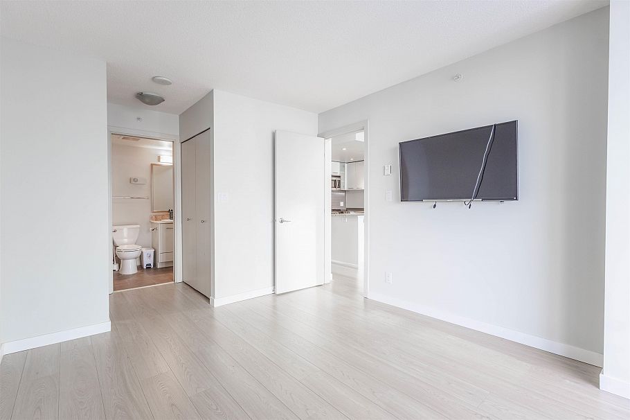 1202 3111 Corvette Way Richmond, BC - 14