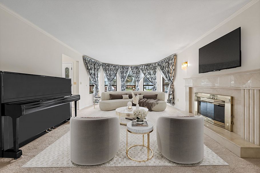 2291 E 40th Avenue Vancouver, BC - 3