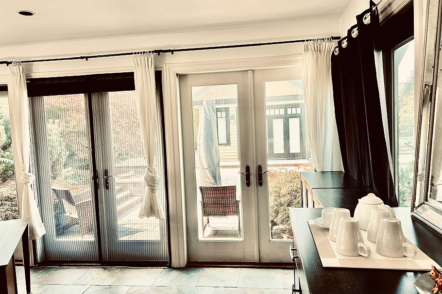 Studio 1912 ACADIA ROAD, Vancouver BC V6T 1R4 Vancouver, BC - 5