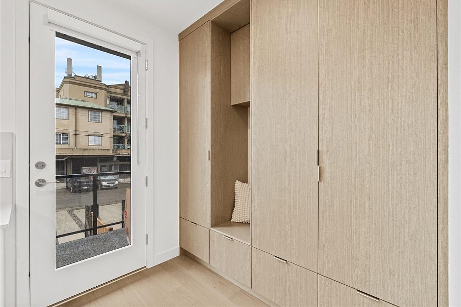 2 4963 Chester Street Vancouver, BC - 10