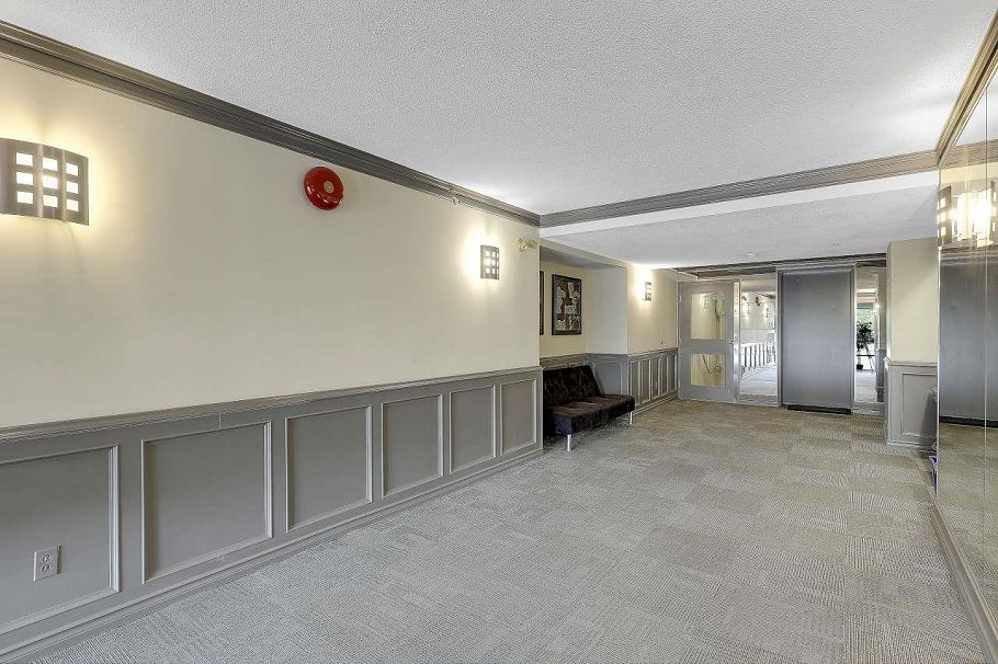 305 4868 Fraser Street Vancouver, BC - 30