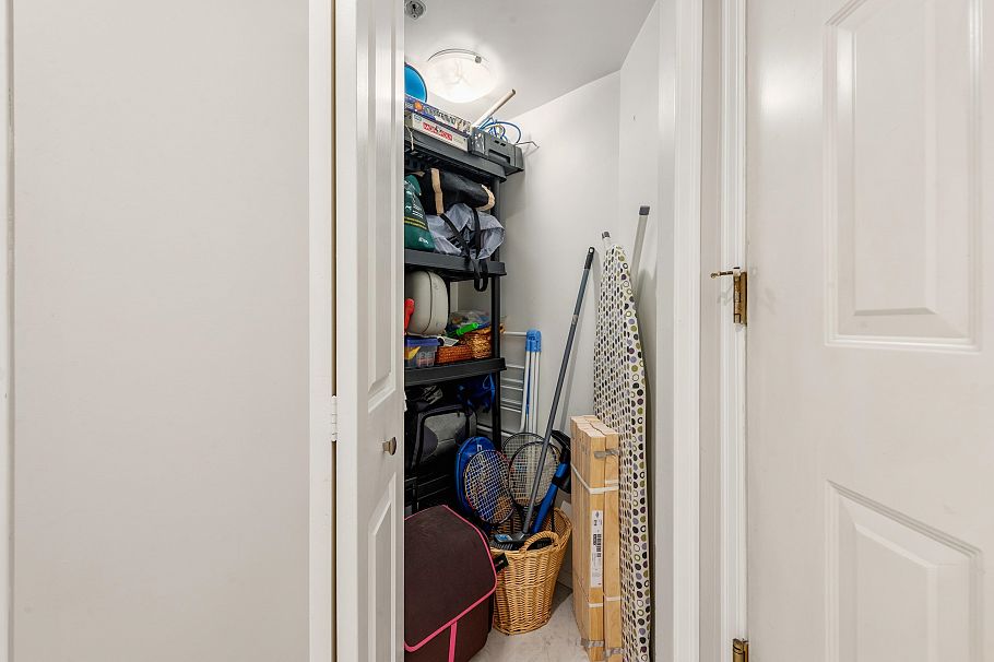 102 725 W 7th Avenue Vancouver, BC - 4