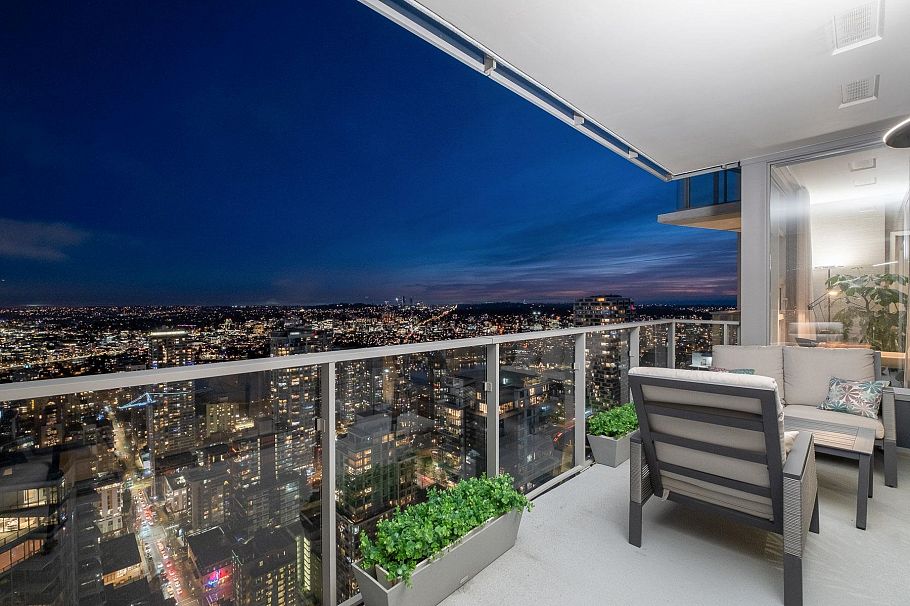 5205 1289 Hornby Street Vancouver, BC - 7