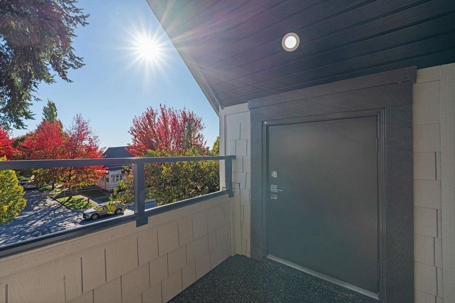 1 2447 E 41st Avenue Vancouver, BC - 33