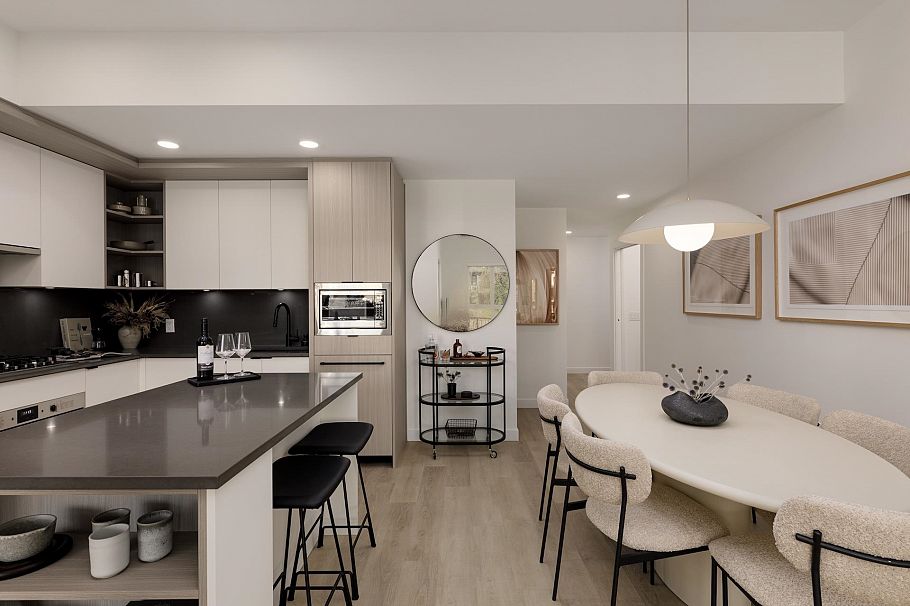 202 2268 E Broadway Street Vancouver, BC - 4