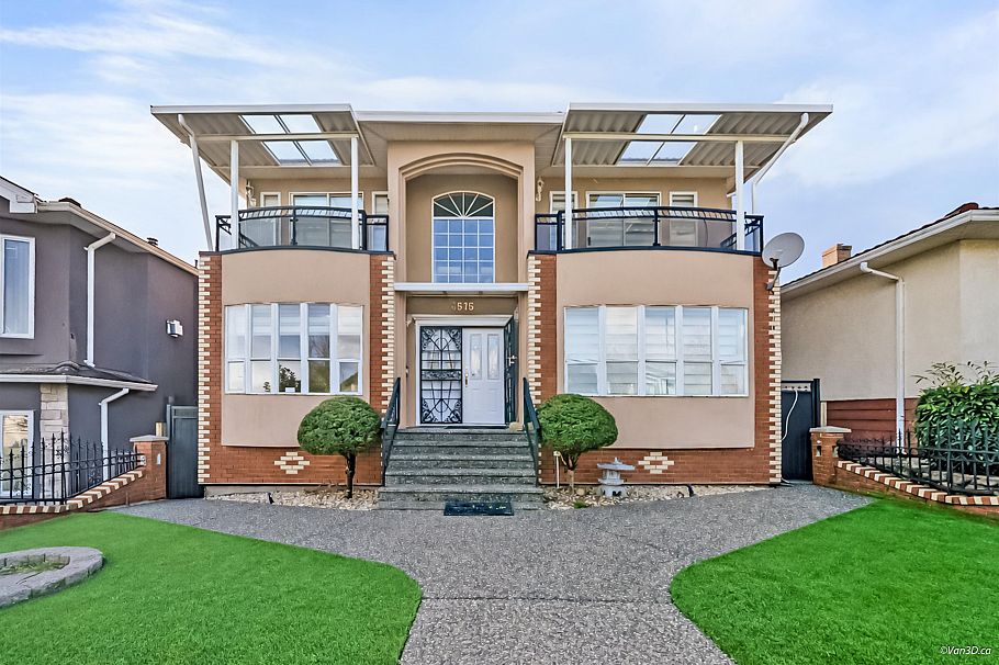 6575 Raleigh Street Vancouver, BC - 2