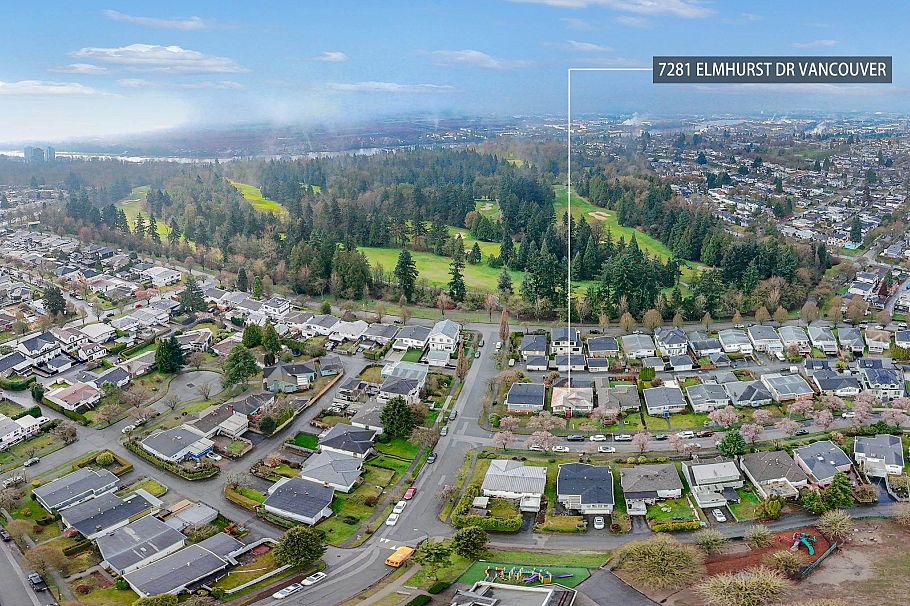 7281 Elmhurst Drive Vancouver, BC - 8