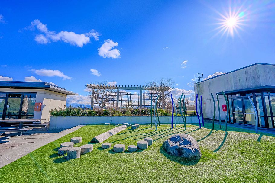 208 4408 Cambie Street Vancouver, BC - 34