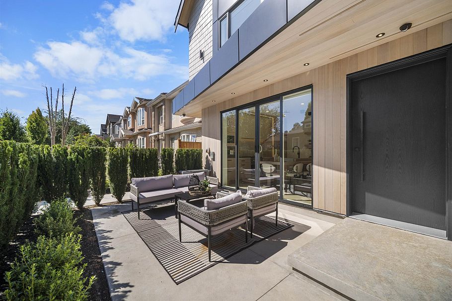 1 5033 Prince Albert Street Vancouver, BC - 4