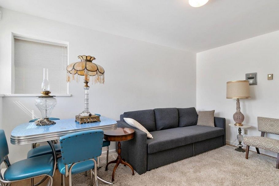 513 E 6th Street North Vancouver, BC - 27