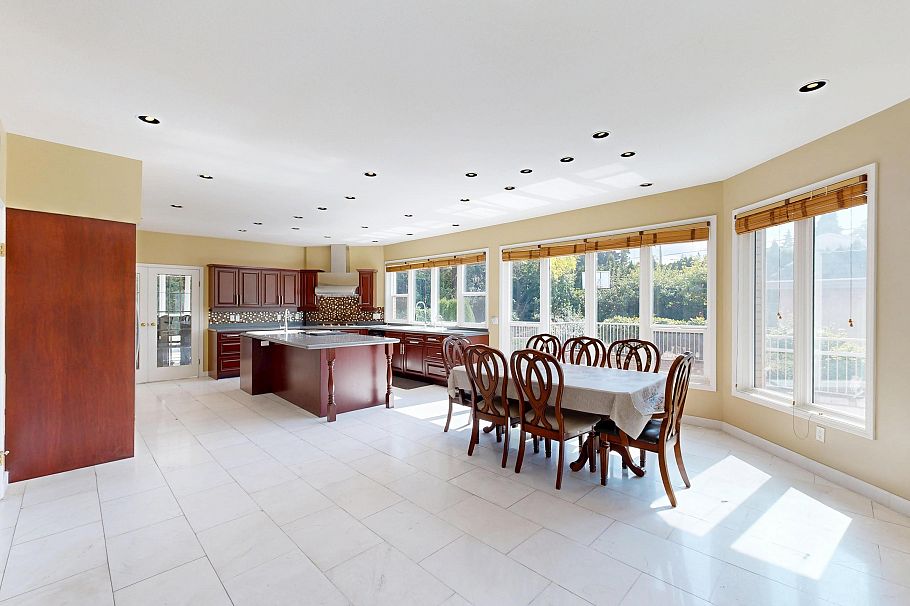 1510 W 33rd Avenue Vancouver, BC - 9