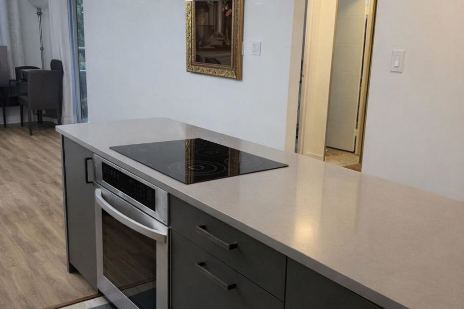 705 2012 Fullerton Avenue North Vancouver, BC - 9