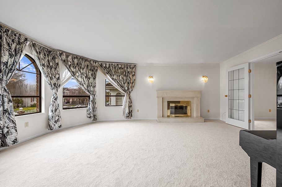 2291 E 40th Avenue Vancouver, BC - 8